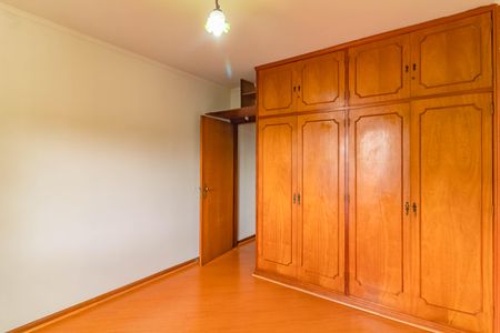 Casa à venda com 222m², 3 quartos e 2 vagas Casa à venda com 222m², 3 quartos e 2 vagasQuarto 1