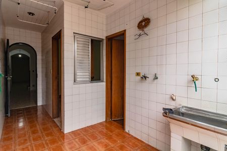 Casa à venda com 222m², 3 quartos e 2 vagas Casa à venda com 222m², 3 quartos e 2 vagasÁrea de Serviço