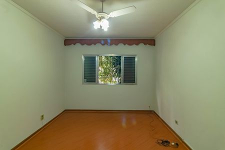 Casa à venda com 222m², 3 quartos e 2 vagas Casa à venda com 222m², 3 quartos e 2 vagasQuarto 3