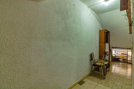 Casa à venda com 222m², 3 quartos e 2 vagas Casa à venda com 222m², 3 quartos e 2 vagasCorredor