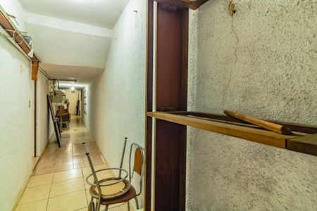 Casa à venda com 222m², 3 quartos e 2 vagas Casa à venda com 222m², 3 quartos e 2 vagasCorredor