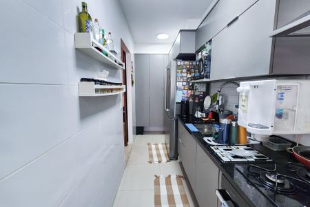 Apartamento à venda com 75m², 2 quartos e 1 vagaCozinha
