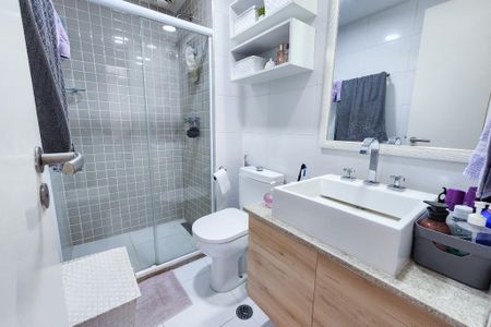 Apartamento à venda com 75m², 2 quartos e 1 vagaBanheiro