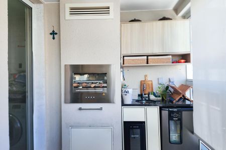 Apartamento à venda com 75m², 2 quartos e 1 vagaVaranda