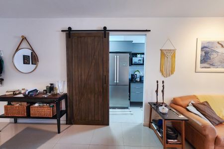 Apartamento à venda com 75m², 2 quartos e 1 vagaSala