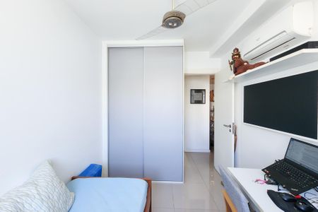 Apartamento à venda com 75m², 2 quartos e 1 vagaQuarto
