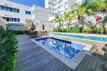 Apartamento à venda com 75m², 2 quartos e 1 vagaÁrea comum - Piscina
