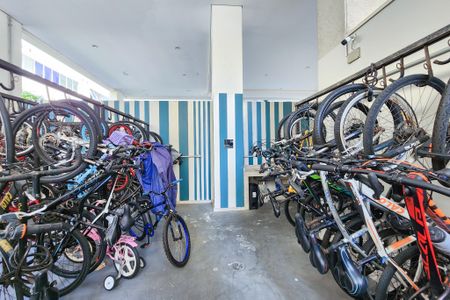Apartamento à venda com 75m², 2 quartos e 1 vagaÁrea comum - Bicicletário