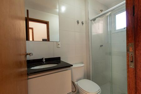 Apartamento para alugar com 53m², 2 quartos e 1 vaga Apartamento para alugar com 53m², 2 quartos e 1 vagaBanheiro