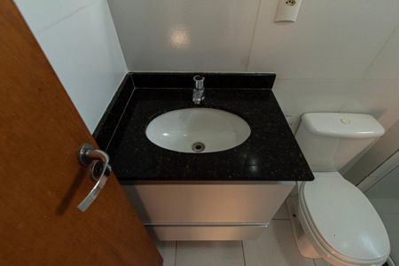Apartamento para alugar com 53m², 2 quartos e 1 vaga Apartamento para alugar com 53m², 2 quartos e 1 vagaBanheiro