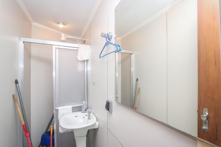 Apartamento à venda com 367m², 4 quartos e 4 vagas Apartamento à venda com 367m², 4 quartos e 4 vagasBanheiro de Serviço