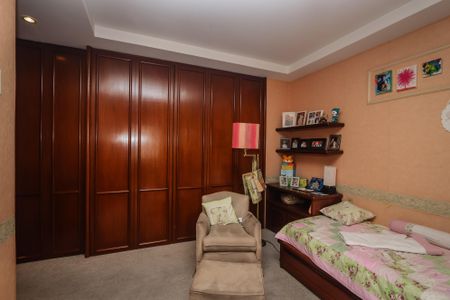 Apartamento à venda com 367m², 4 quartos e 4 vagas Apartamento à venda com 367m², 4 quartos e 4 vagasSuite 3