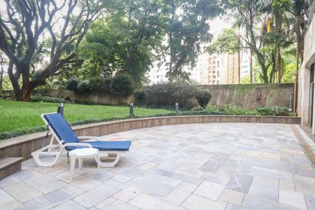 Apartamento à venda com 367m², 4 quartos e 4 vagas Apartamento à venda com 367m², 4 quartos e 4 vagasÁrea de Descanso