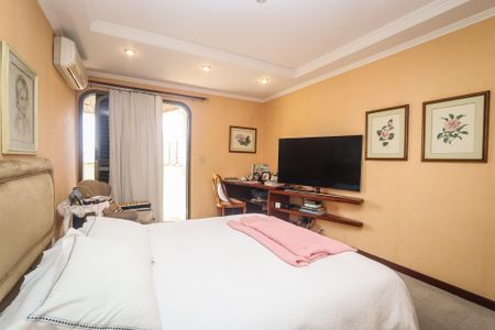 Apartamento à venda com 367m², 4 quartos e 4 vagas Apartamento à venda com 367m², 4 quartos e 4 vagasSuite Master