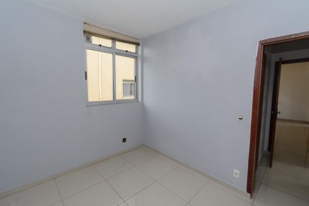 Apartamento à venda com 76m², 3 quartos e 1 vagaQuarto 2