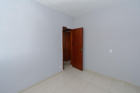 Apartamento à venda com 76m², 3 quartos e 1 vagaQuarto 2