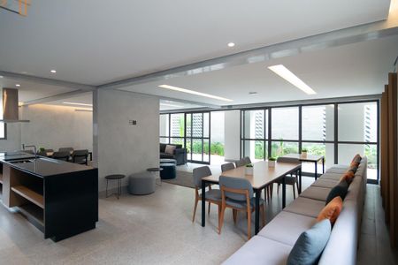 Apartamento à venda com 33m², 1 quarto e sem vaga Apartamento à venda com 33m², 1 quarto e sem vagaÁrea comum - Salão de festas