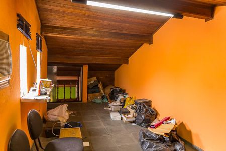 Casa à venda com 129m², 3 quartos e 2 vagasSótão da Suíte