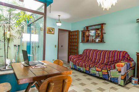 Casa à venda com 129m², 3 quartos e 2 vagasSala de Jantar