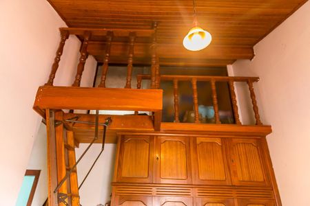 Casa à venda com 129m², 3 quartos e 2 vagasSuíte