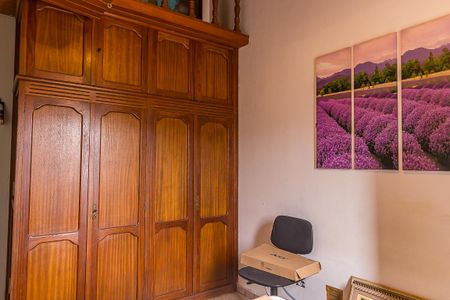 Casa à venda com 129m², 3 quartos e 2 vagasSuíte