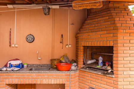 Casa à venda com 129m², 3 quartos e 2 vagasQuintal - Churrasqueira