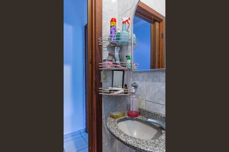 Casa à venda com 129m², 3 quartos e 2 vagasLavabo