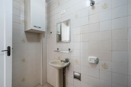 Apartamento para alugar com 66m², 2 quartos e 1 vaga Apartamento para alugar com 66m², 2 quartos e 1 vagaBanheiro