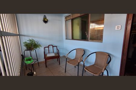 Casa à venda com 193m², 3 quartos e 3 vagasEntrada