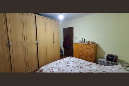 Casa à venda com 193m², 3 quartos e 3 vagasSuíte