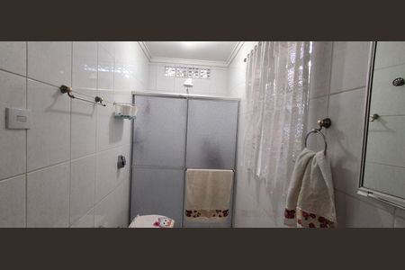 Casa à venda com 193m², 3 quartos e 3 vagasBanheiro Social