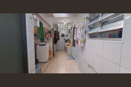 Casa à venda com 193m², 3 quartos e 3 vagasÁrea de Serviço