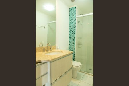 Apartamento à venda com 66m², 2 quartos e 1 vagaBanheiro Social