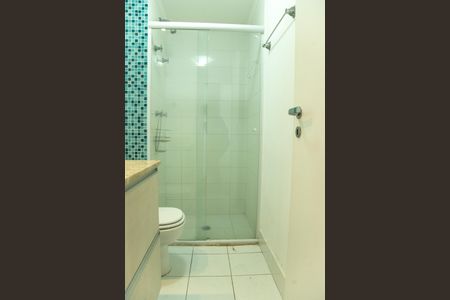 Apartamento à venda com 66m², 2 quartos e 1 vagaBanheiro Social