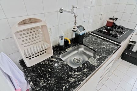 Apartamento à venda com 49m², 2 quartos e 1 vaga Apartamento à venda com 49m², 2 quartos e 1 vagaCozinha