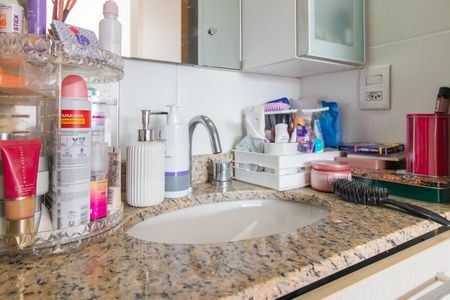 Apartamento à venda com 64m², 2 quartos e 1 vagaBanheiro da Suíte