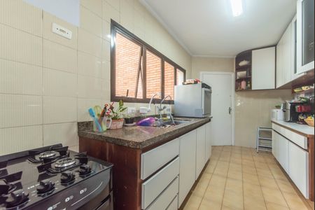 Apartamento para alugar com 110m², 3 quartos e 2 vagas Apartamento para alugar com 110m², 3 quartos e 2 vagasCozinha