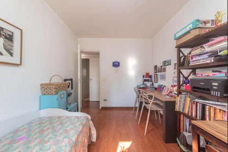 Apartamento para alugar com 110m², 3 quartos e 2 vagas Apartamento para alugar com 110m², 3 quartos e 2 vagasQuarto 2