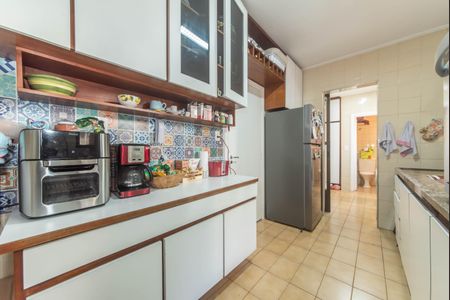 Apartamento para alugar com 110m², 3 quartos e 2 vagas Apartamento para alugar com 110m², 3 quartos e 2 vagasCozinha