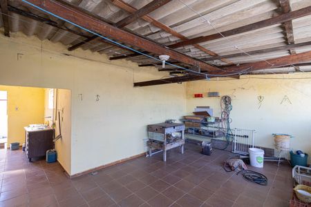 Casa à venda com 188m², 3 quartos e 2 vagas Casa à venda com 188m², 3 quartos e 2 vagasCasa 1 - Varanda