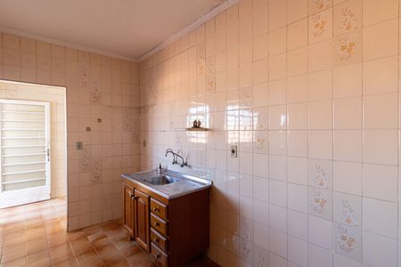 Casa à venda com 188m², 3 quartos e 2 vagas Casa à venda com 188m², 3 quartos e 2 vagasCasa 2 - Cozinha