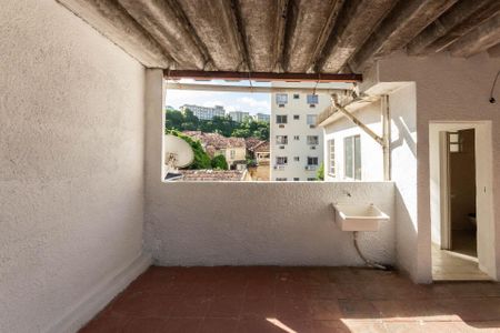 Casa para alugar com 90m², 3 quartos e sem vagaTerraço