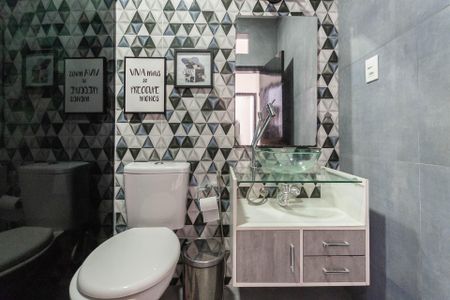 Casa para alugar com 90m², 3 quartos e sem vagaBanheiro