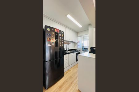 Apartamento à venda com 57m², 2 quartos e 1 vagaCozinha e Área de Serviço