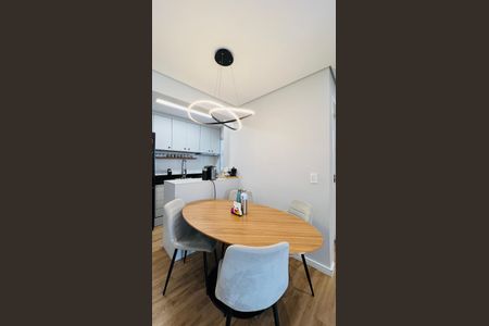 Apartamento à venda com 57m², 2 quartos e 1 vagaSala