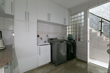 Casa para alugar com 125m², 3 quartos e 2 vagasÁrea de Serviço