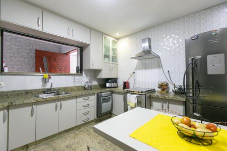 Casa para alugar com 125m², 3 quartos e 2 vagasCozinha - Armários