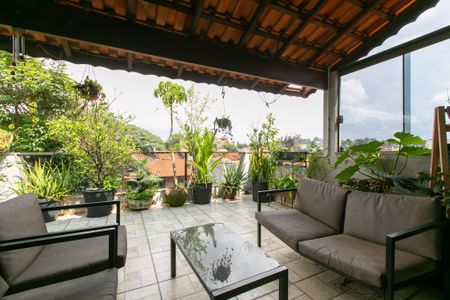 Casa para alugar com 125m², 3 quartos e 2 vagasVaranda 