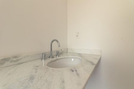Apartamento à venda com 265m², 3 quartos e 2 vagasBanheiro da Suíte 3