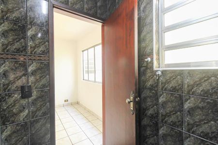 Casa à venda com 100m², 2 quartos e 2 vagasBanheiro